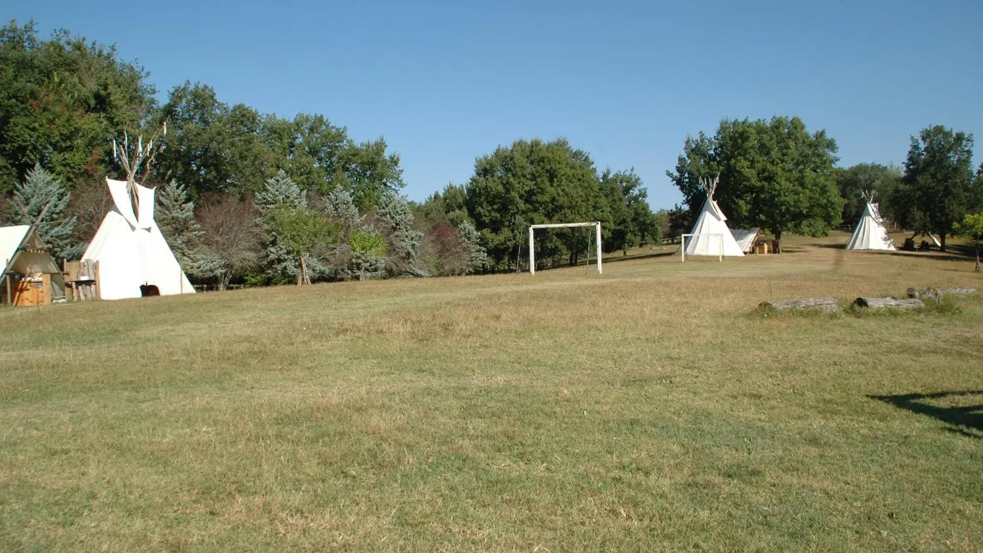 Camping Roussel Saint-Paul-d'Espis France